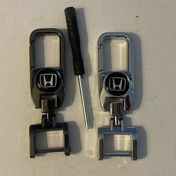 Honda Logo Key Fob Keychain in Metal Set of 2 NWT - Picture 3 of 6